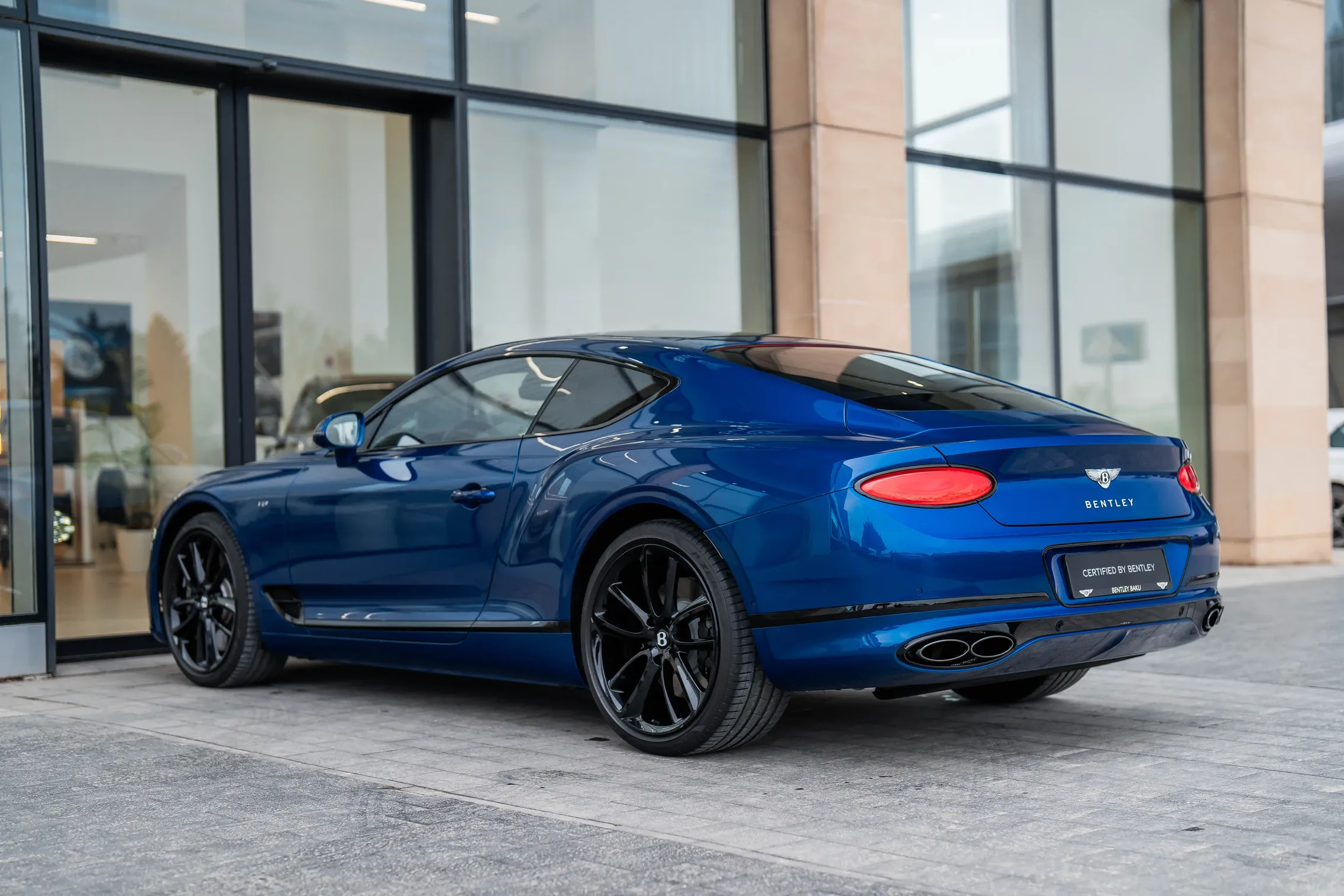 Bentley Continental, 4.0 L, 2022 год, 4 100 km, Баку - Цена: 259 000 $ - Tunel.az