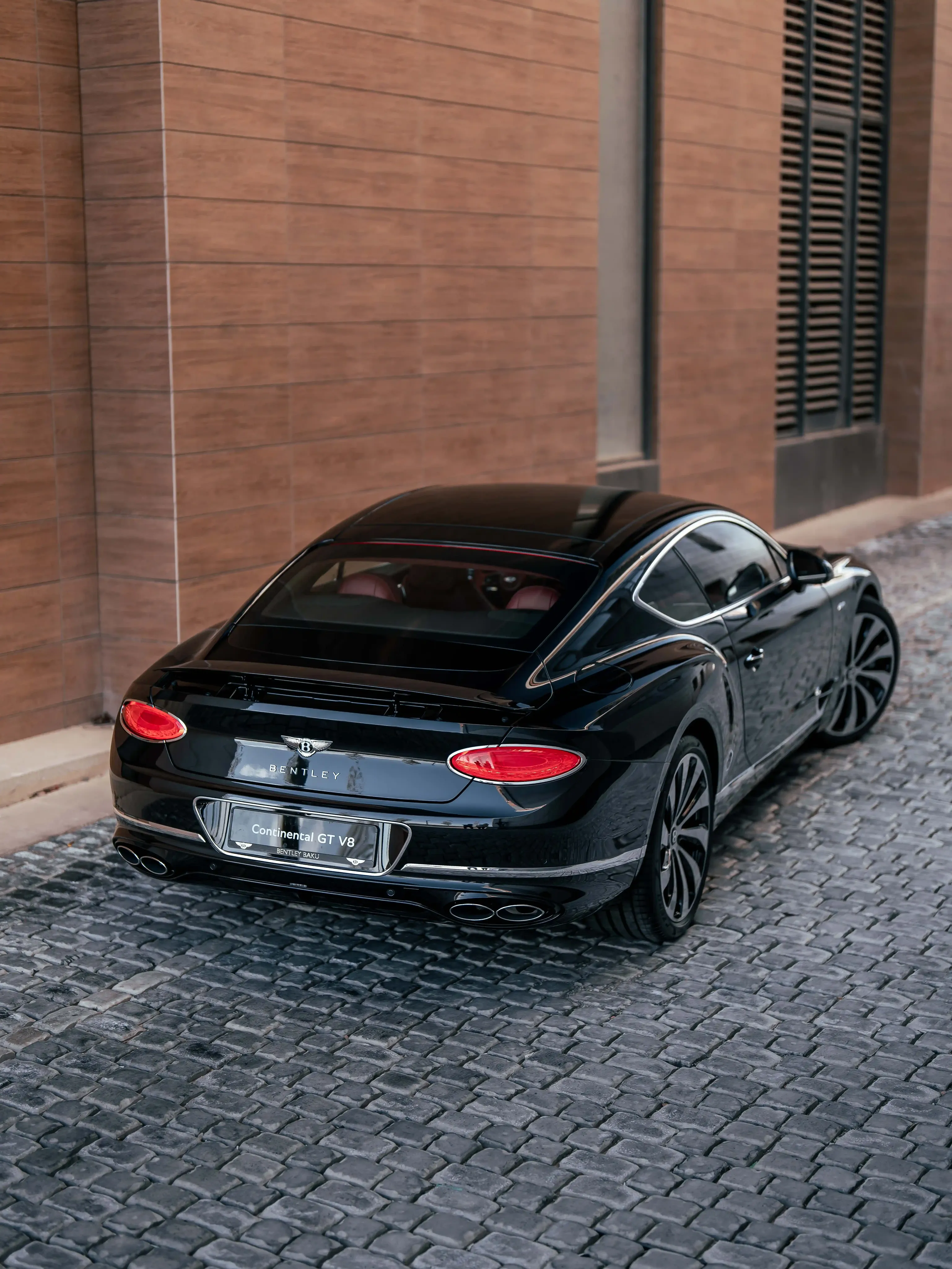 Bentley Continental, 4.0 L, 2023 год, 0 km, Баку - Цена: 323 000 € - Tunel.az