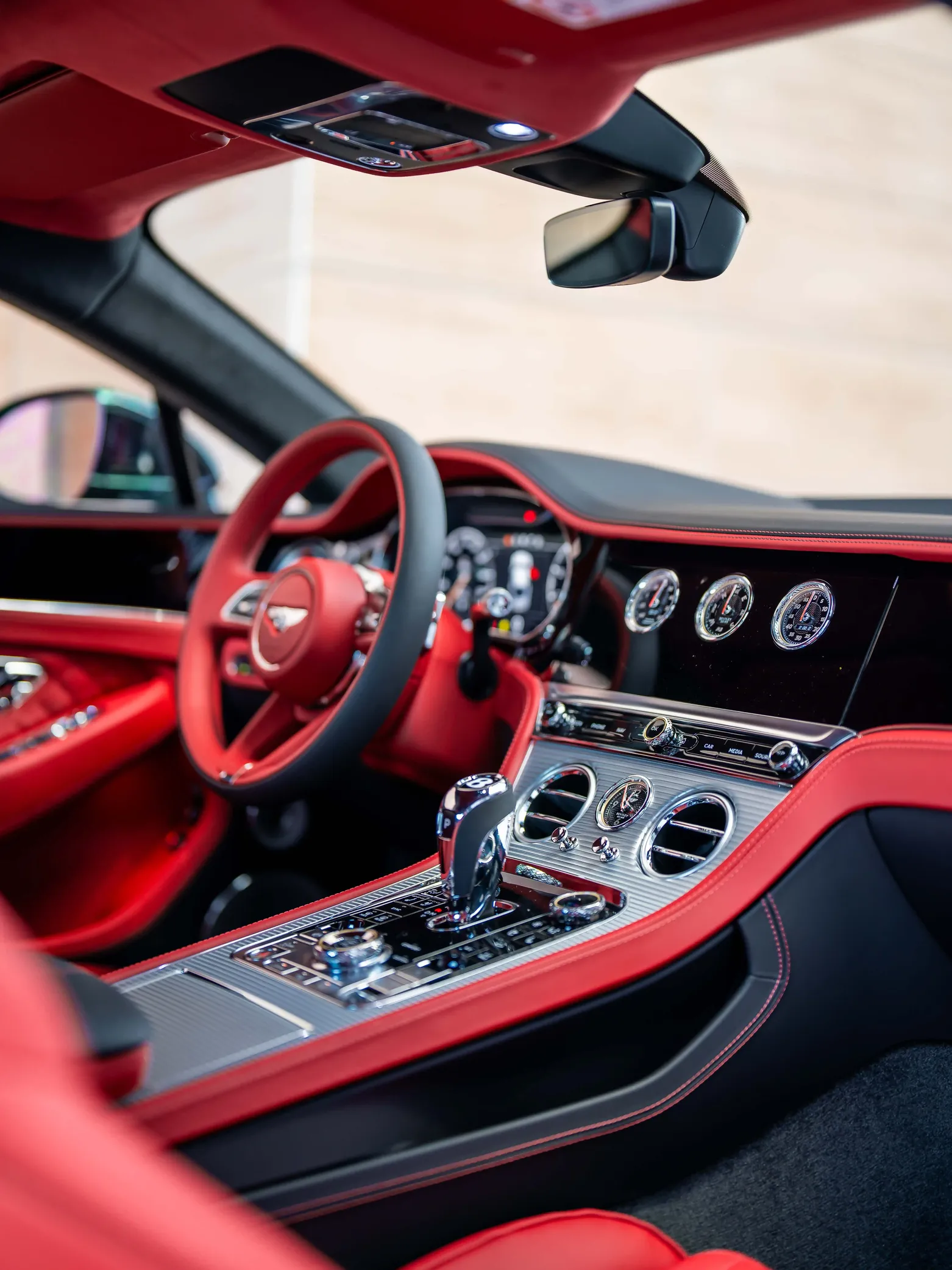 Bentley Continental, 4.0 L, 2023 год, 0 km, Баку - Цена: 323 000 € - Tunel.az