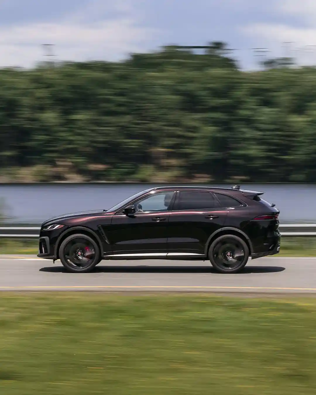 Jaguar F-PACE
Hər tərəfdən dinamik, hər baxışda lüks!
Fiziki və hüquqi şəxslər üçün 10% ilkin ödəniş, 10%-dən başlayan illik bank faizi və 5-ilə qədər kredit şərti ilə.
Rəsmi nümayəndə “Avtolüks Azərbaycan” şirkəti.
🌐 Ətraflı məlumat: BİODA
📞 Çağrı mərkəzi: (012) 983
☎ Satış şöbəsi: (012) 404 84 11
📱 Satış şöbəsi: (055) 983 0 983
📱 Servis şöbəsi: (055) 212 98 22
📍 Nərimanov r-nu, Zaur Nudirəliyev 8
#Jaguar #FPace #JaguarFPace #JaguarFamily #JaguarAzerbaijan #JaguarBaku #LuxuryCar #LuxuryCars #AutoLux