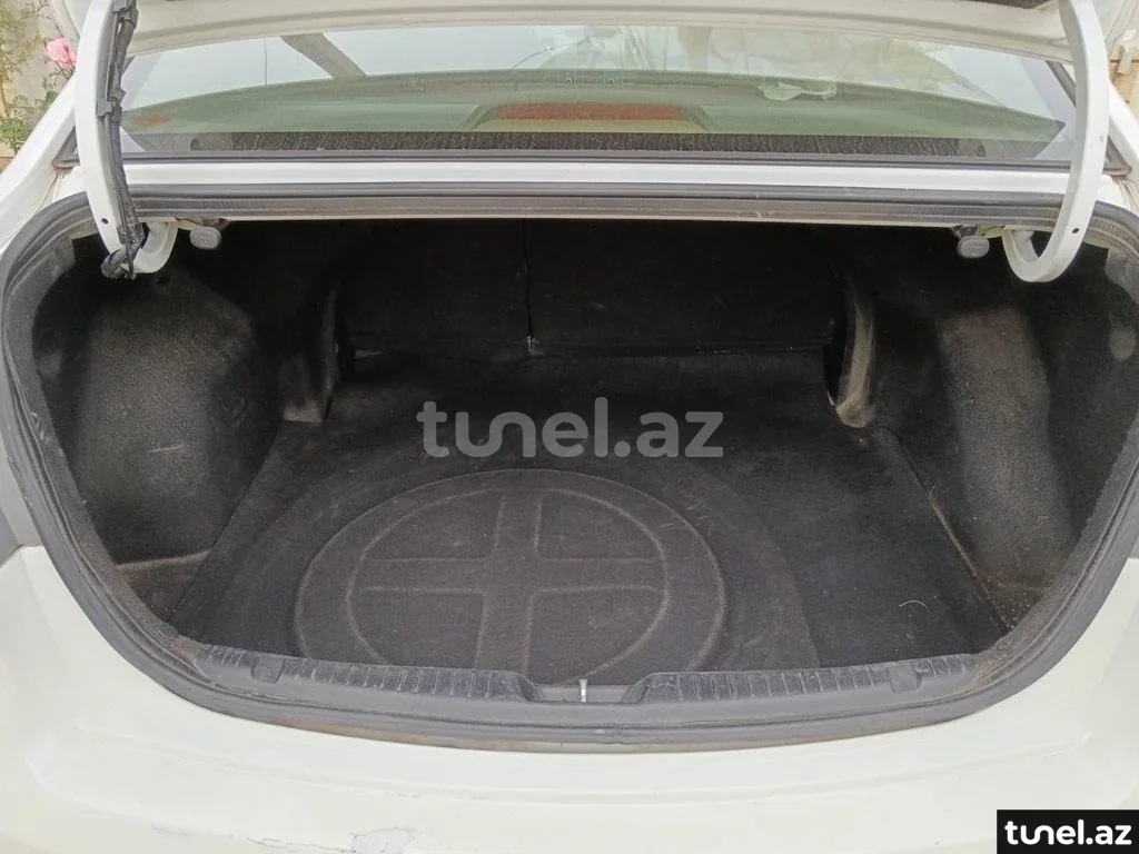 Kia Cerato 2012