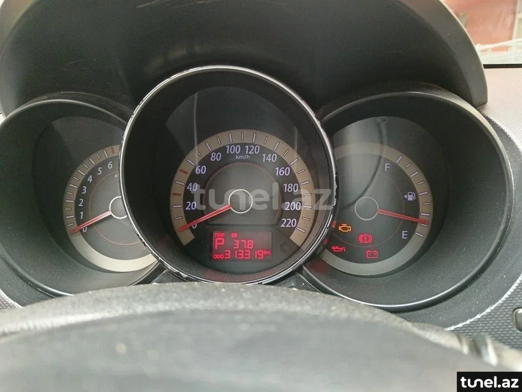 Kia Cerato 2012