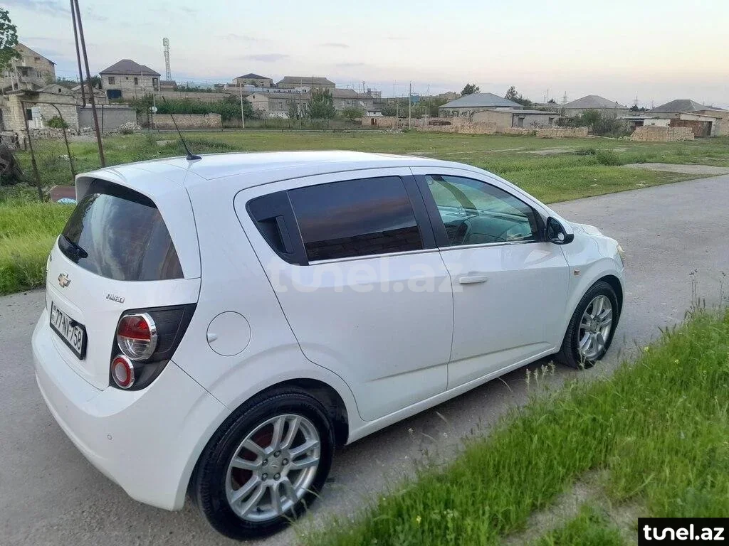 Chevrolet Aveo 2012