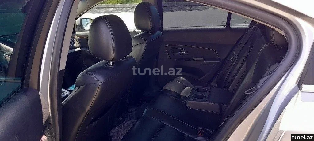 Chevrolet Cruze 2012