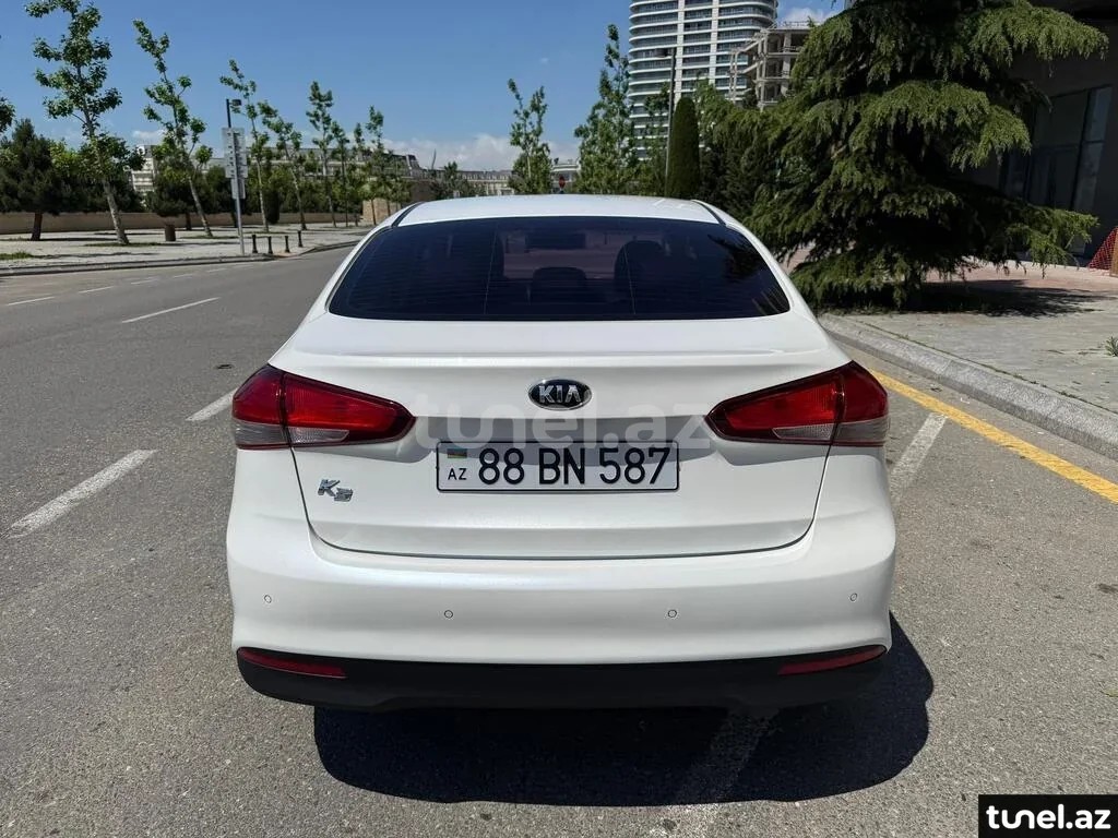Kia K3 2016