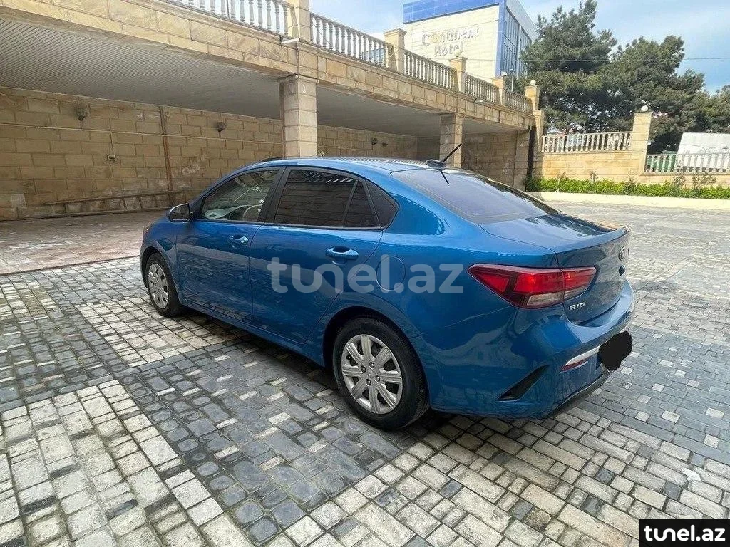 Kia Rio 2021