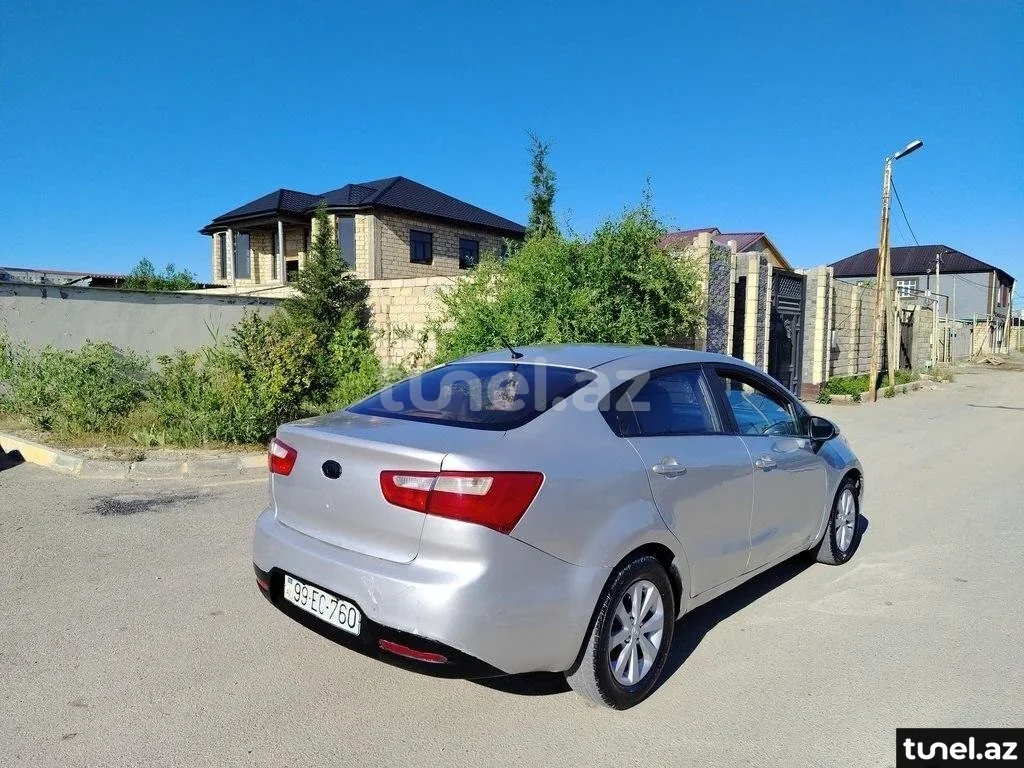 Kia Rio 2012