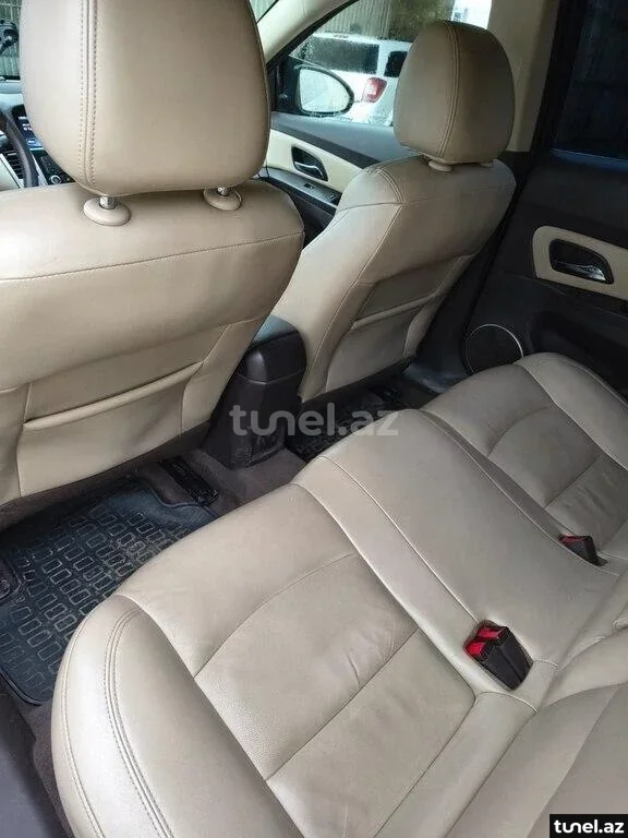 Chevrolet Cruze 2015