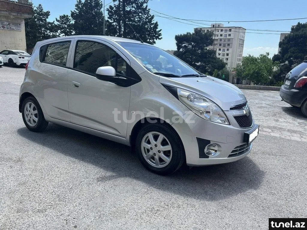 Chevrolet Spark 2012