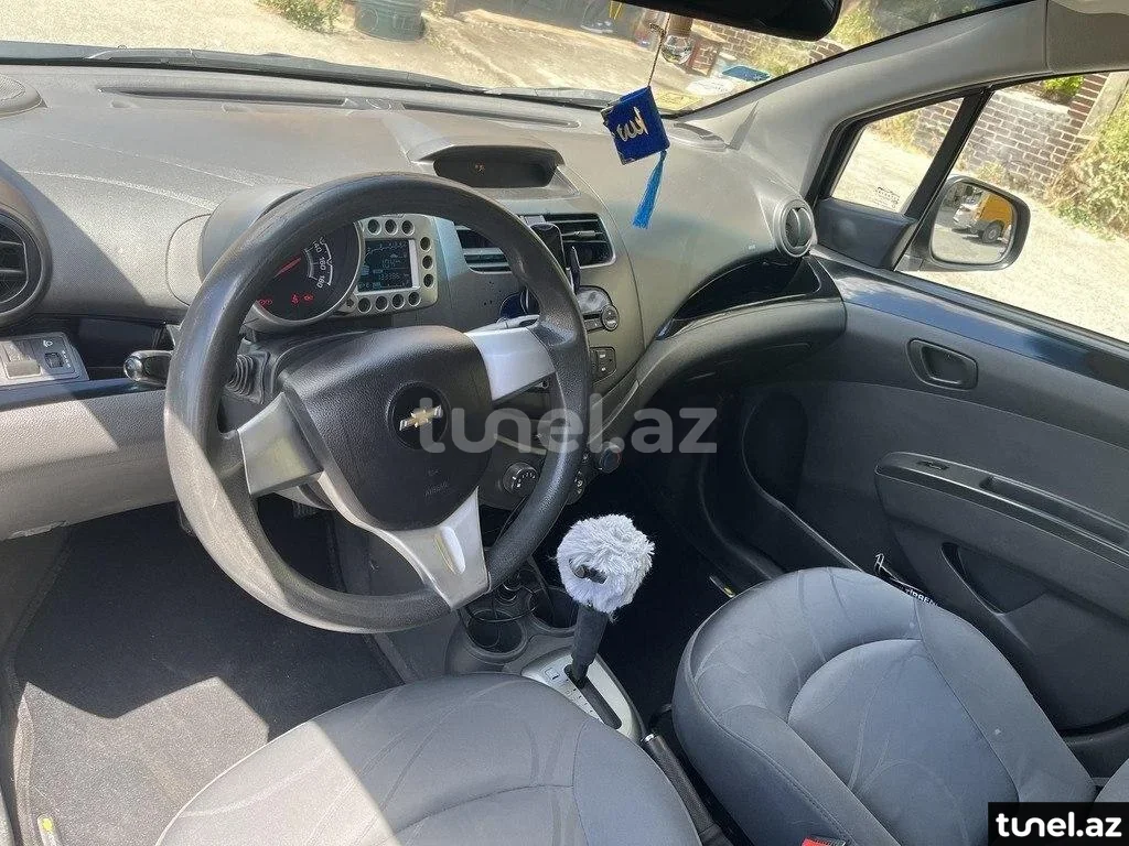 Chevrolet Spark 2012
