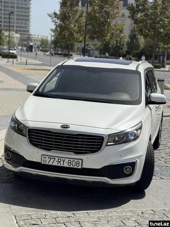 Kia Carnival 2016