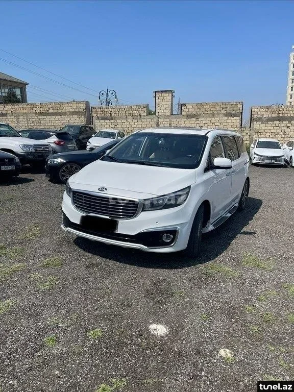 Kia Carnival 2015