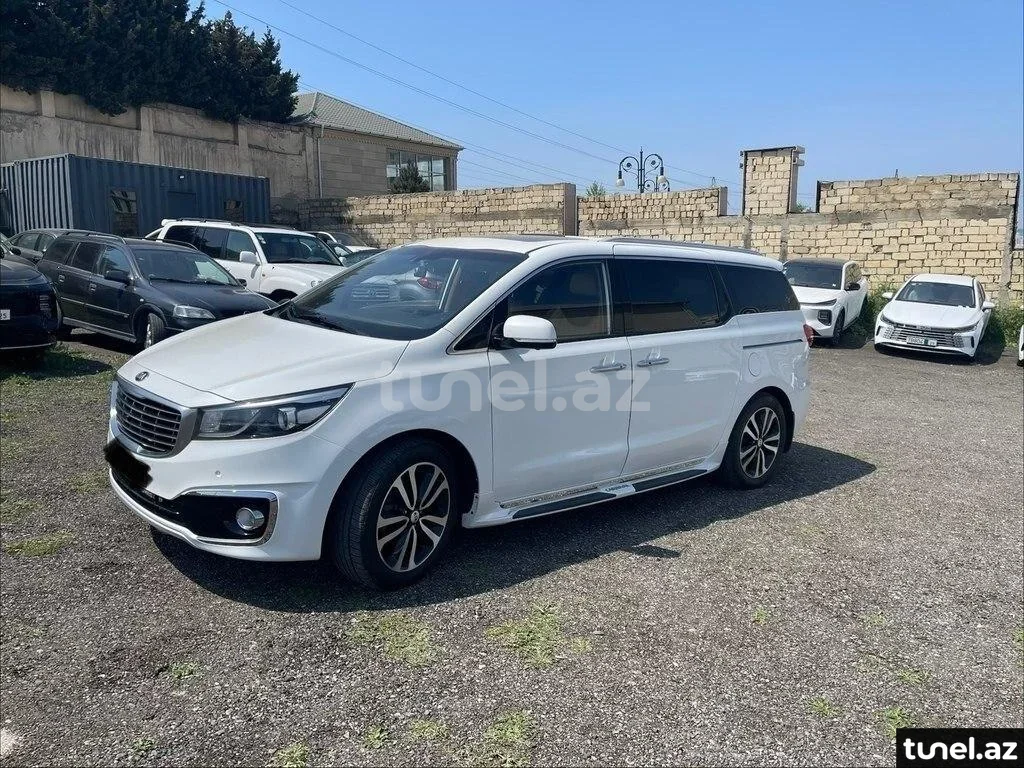 Kia Carnival 2015