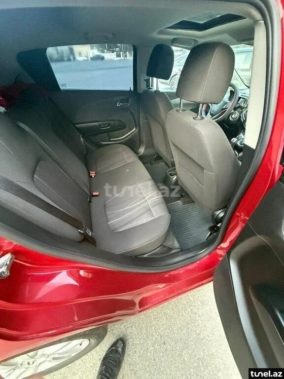 Chevrolet Aveo 2015