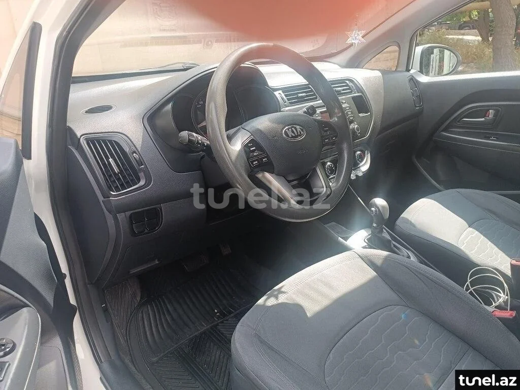 Kia Rio 2013
