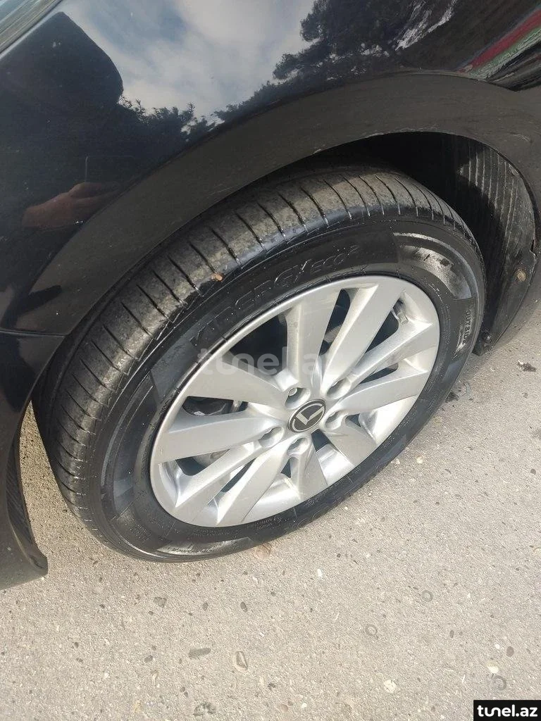Kia Cerato 2013