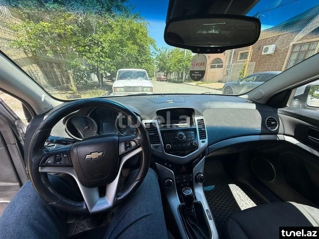 Chevrolet Cruze 2012