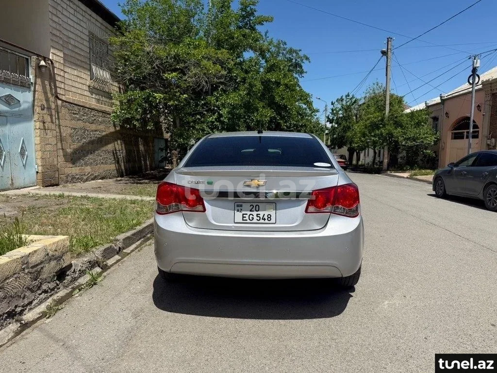 Chevrolet Cruze 2012