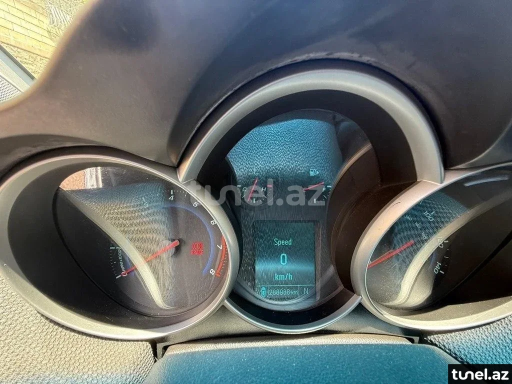 Chevrolet Cruze 2012