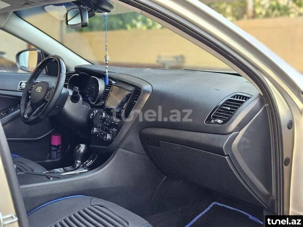 Kia K5 2012