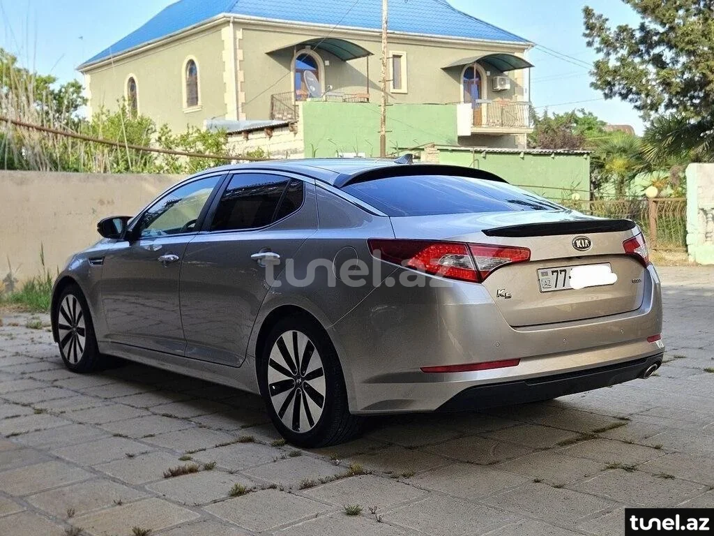 Kia K5 2012