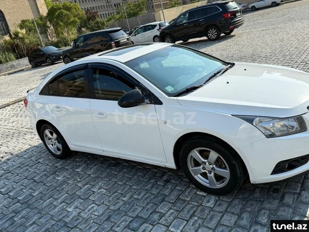 Chevrolet Cruze 2012