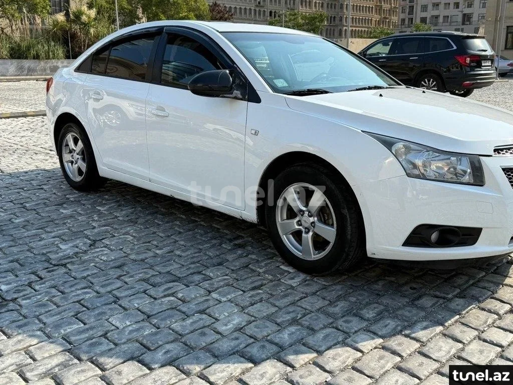 Chevrolet Cruze 2012