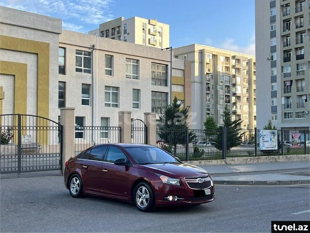Chevrolet Cruze 2012