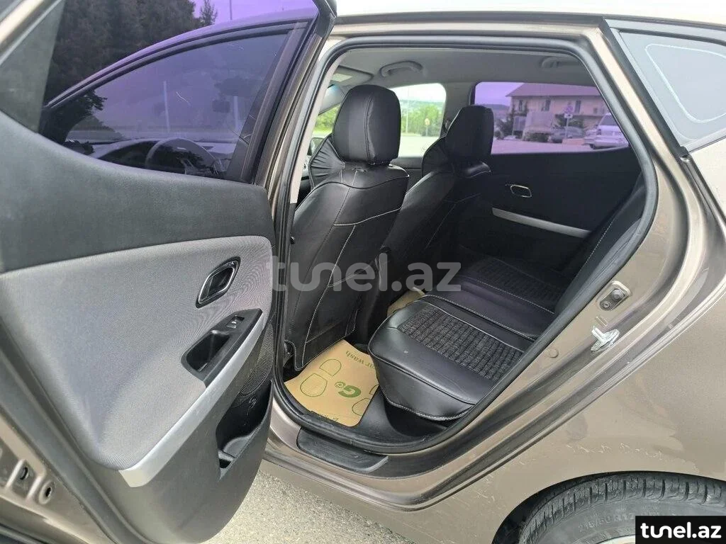 Kia Ceed 2013