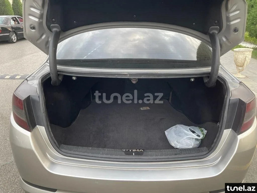 Kia Optima 2012