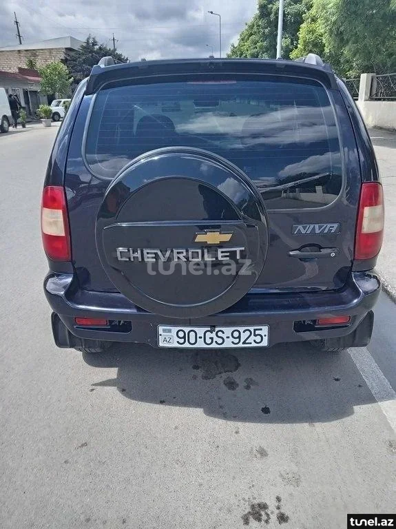 Chevrolet Niva 2005
