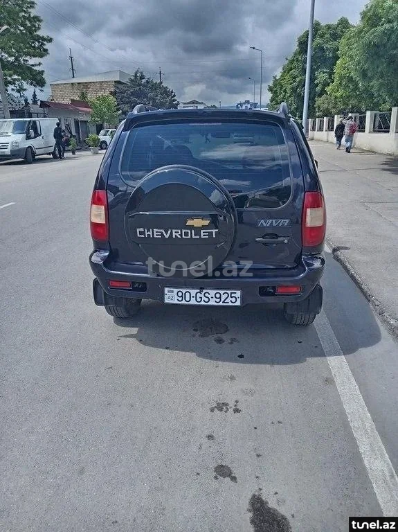 Chevrolet Niva 2005