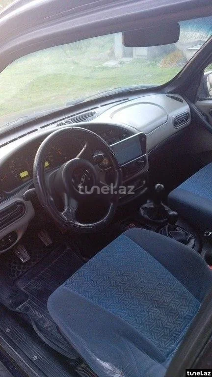 Chevrolet Niva 2005