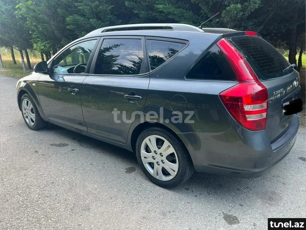 Kia Ceed SW 2008