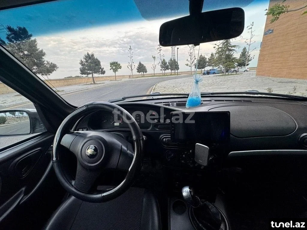 Chevrolet Niva 2015