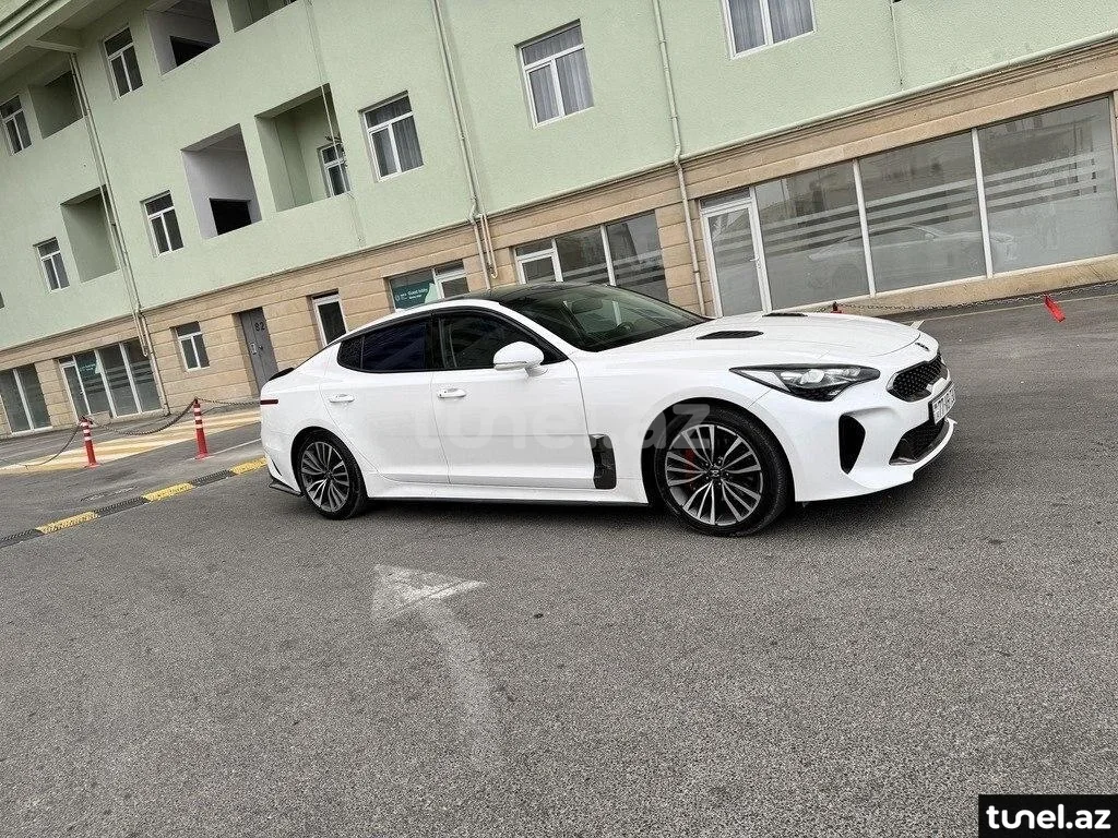 Kia Stinger 2017