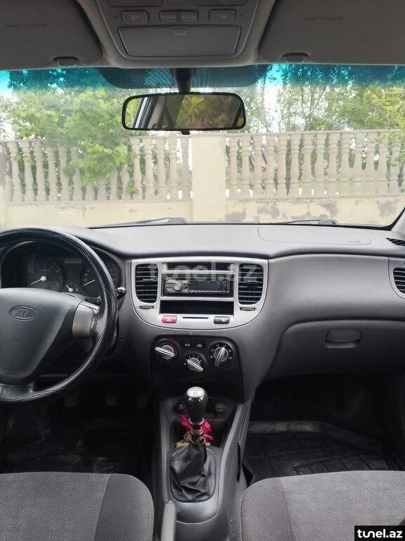 Kia Rio 2005
