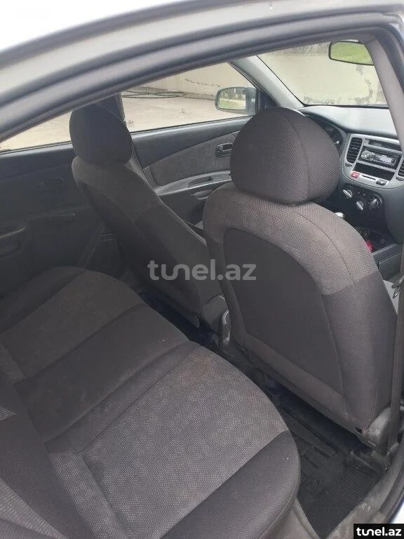 Kia Rio 2005