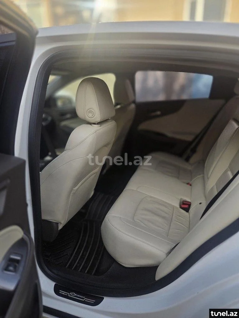 Chevrolet Malibu 2016