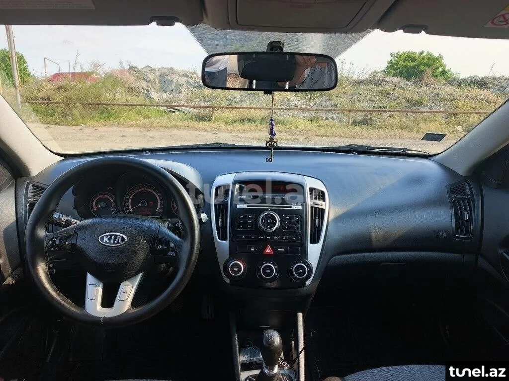Kia Ceed SW 2011