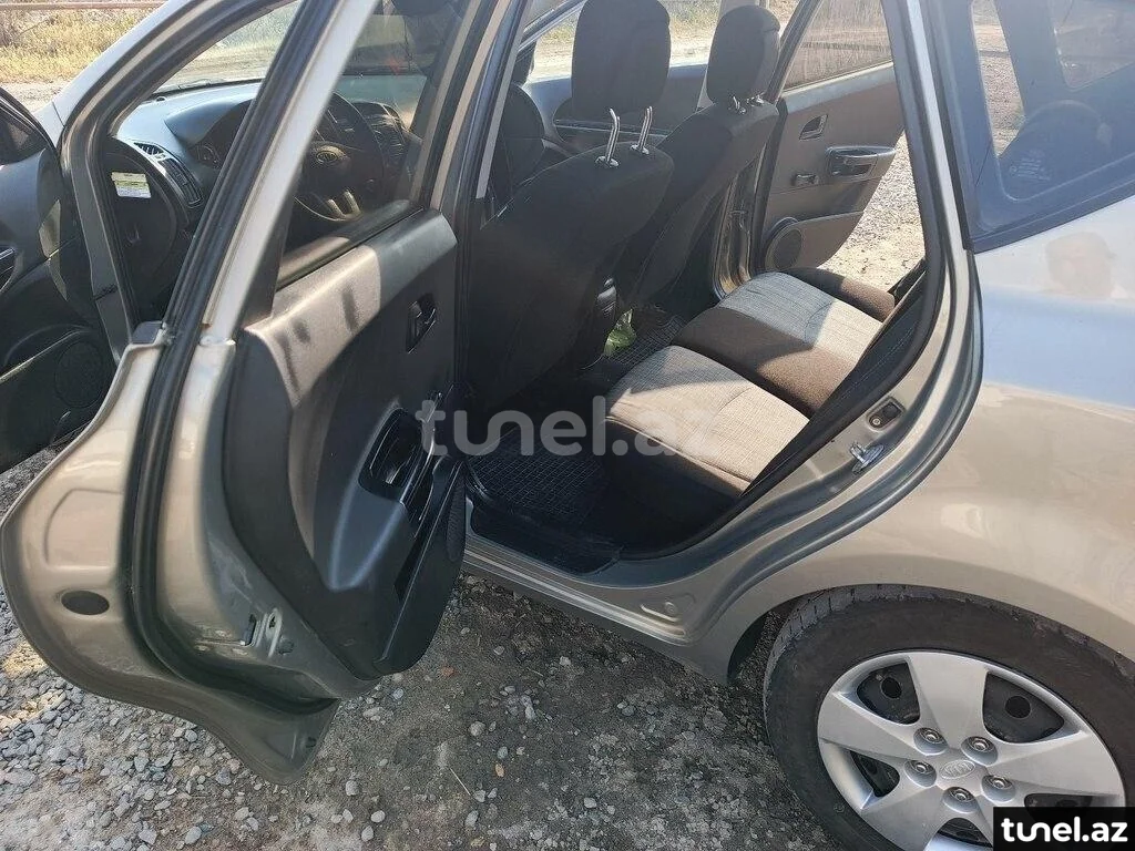 Kia Ceed SW 2011