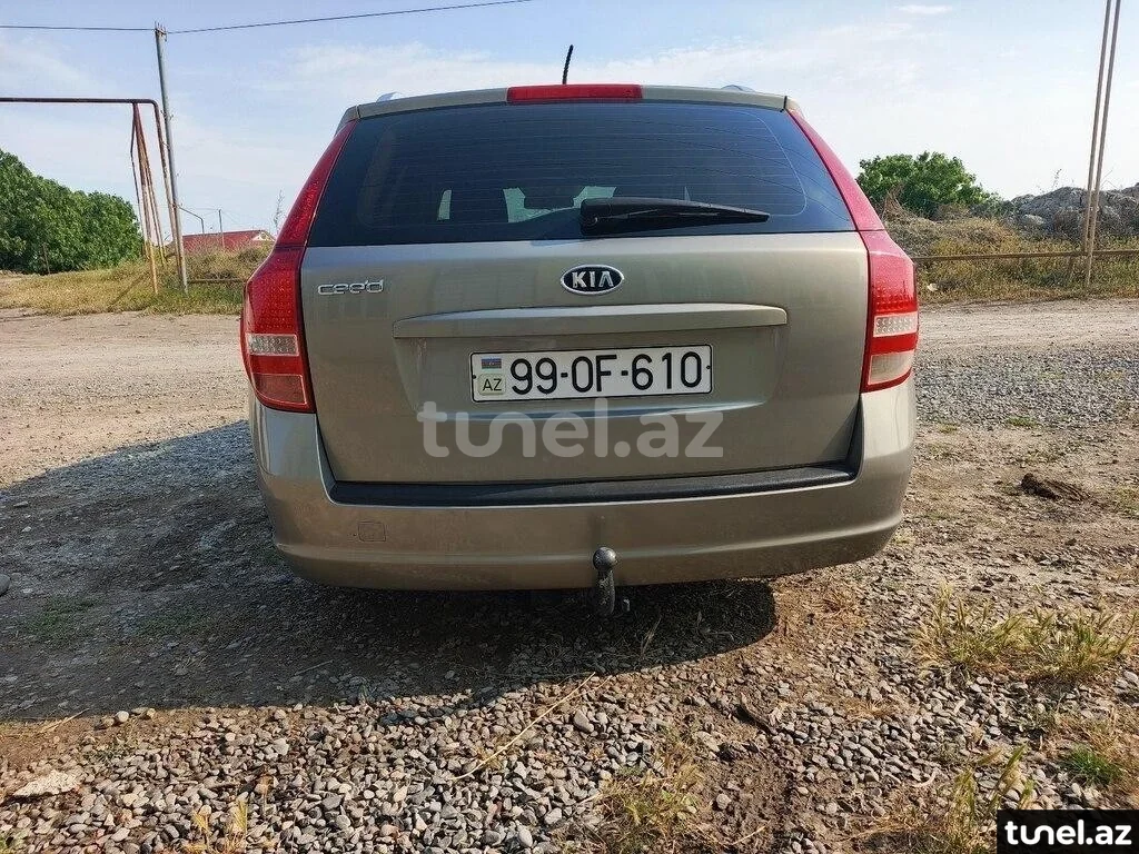 Kia Ceed SW 2011
