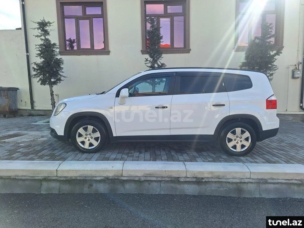 Chevrolet Orlando 2011