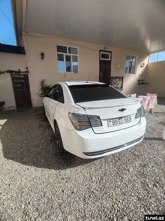Chevrolet Cruze 2012