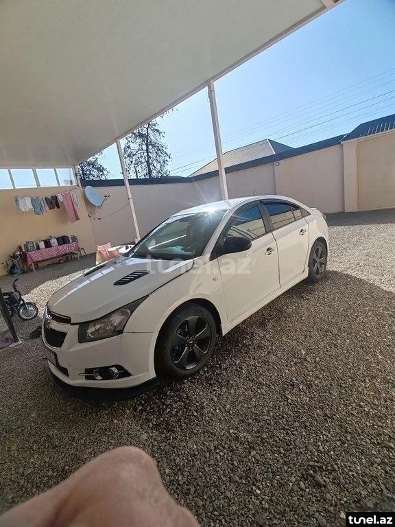 Chevrolet Cruze 2012