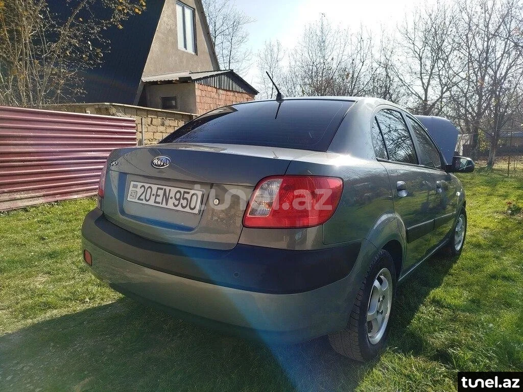 Kia Rio 2006