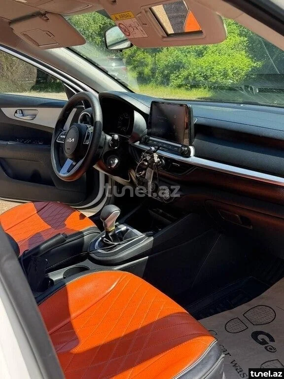 Kia Cerato 2023