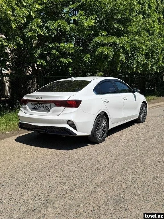 Kia Cerato 2023