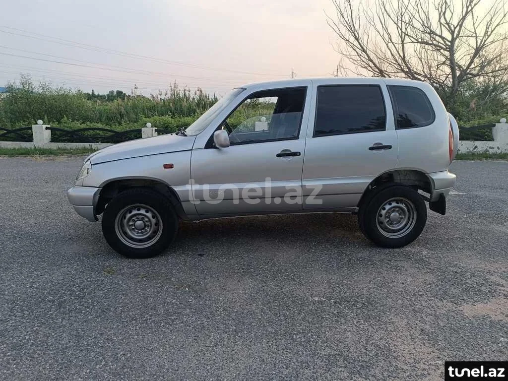 Chevrolet Niva 2008
