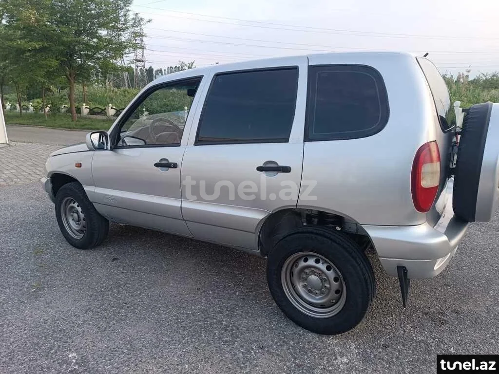 Chevrolet Niva 2008